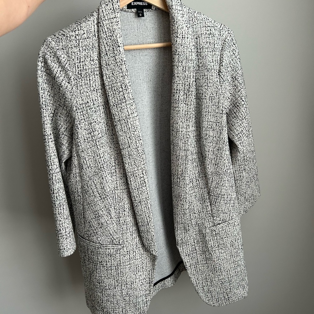 Express Long black and white blazer